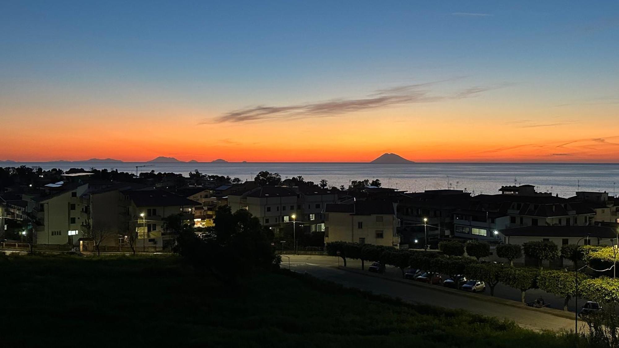 Sunrise Residence Santa Domenica  Exteriér fotografie